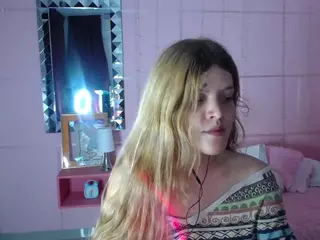 Carly-09's Live Sex Cam Show