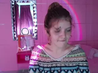 Carly-09's Live Sex Cam Show