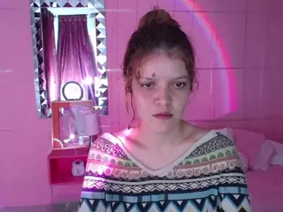 Carly-09's Live Sex Cam Show