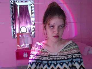Carly-09's Live Sex Cam Show