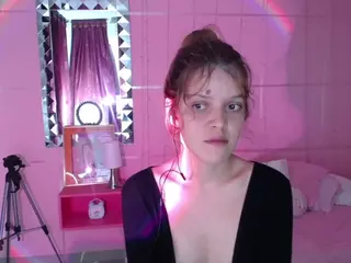 Carly-09's Live Sex Cam Show