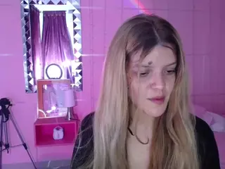 Carly-09's Live Sex Cam Show