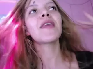 Carly-09's Live Sex Cam Show