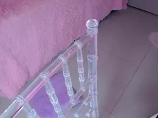Carly-09's Live Sex Cam Show