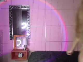 Carly-09's Live Sex Cam Show