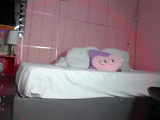 Carly-09's Live Sex Cam Show