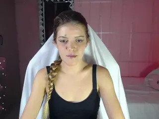 Carly-09's Live Sex Cam Show