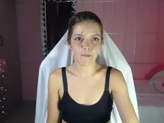 Carly-09's Live Sex Cam Show