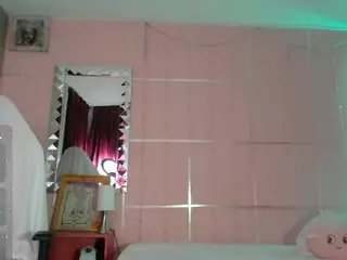 Carly-09's Live Sex Cam Show