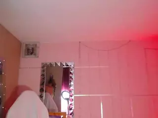 Carly-09's Live Sex Cam Show