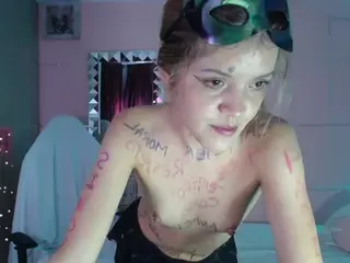 Carly-09's Live Sex Cam Show