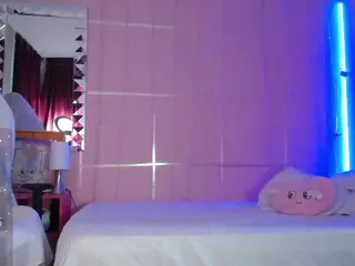 Carly-09's Live Sex Cam Show