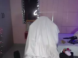 Carly-09's Live Sex Cam Show