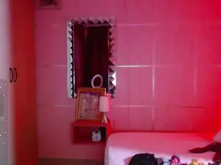 Carly-09's Live Sex Cam Show