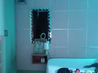 Carly-09's Live Sex Cam Show