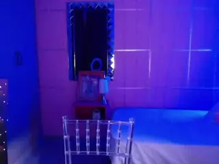 Carly-09's Live Sex Cam Show