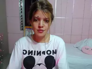 Carly-09's Live Sex Cam Show