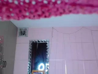 Carly-09's Live Sex Cam Show