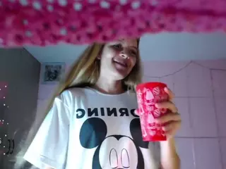 Carly-09's Live Sex Cam Show