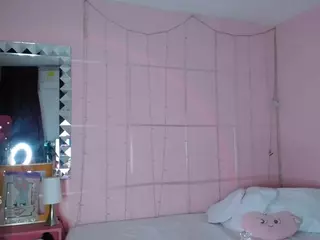 Carly-09's Live Sex Cam Show