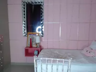 Carly-09's Live Sex Cam Show