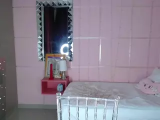 Carly-09's Live Sex Cam Show