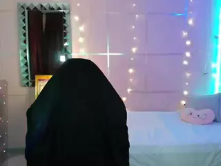 Carly-09's Live Sex Cam Show