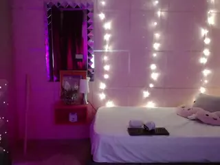 Carly-09's Live Sex Cam Show