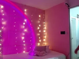 Carly-09's Live Sex Cam Show