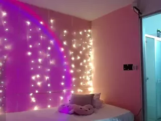 Carly-09's Live Sex Cam Show