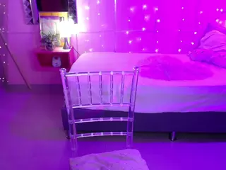 Carly-09's Live Sex Cam Show
