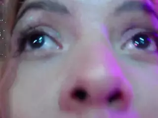 Carly-09's Live Sex Cam Show