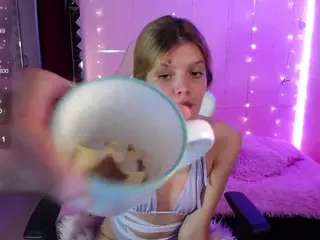 Carly-09's Live Sex Cam Show