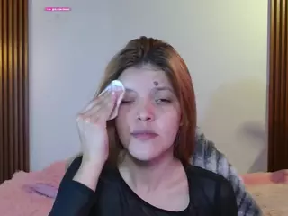 Carly-09's Live Sex Cam Show