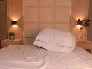 caro03x's Live Sex Cam Show