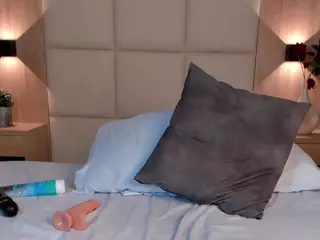 caro03x's Live Sex Cam Show