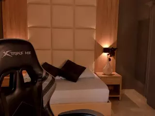 caro03x's Live Sex Cam Show