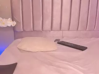 nastyalvanova's Live Sex Cam Show