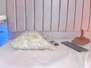 nastyalvanova's Live Sex Cam Show