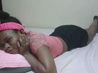 Live cam show with sweetbony