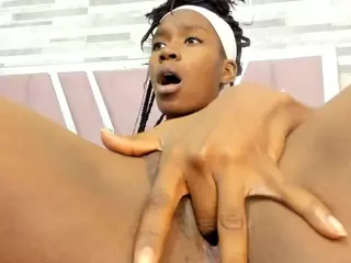 alana-roos's Live Sex Cam Show