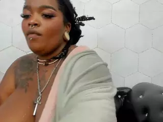 ANA-FUENTES's Live Sex Cam Show