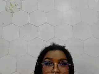 ANA-FUENTES's Live Sex Cam Show