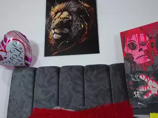ImCandyxxx's Live Sex Cam Show