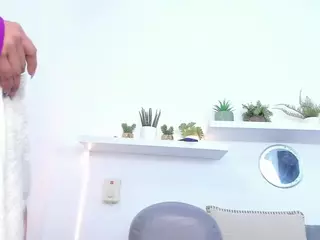 Isa-perez's Live Sex Cam Show
