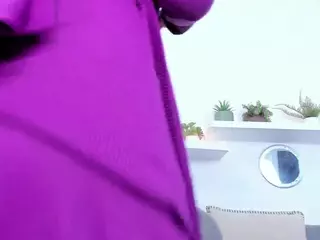 Isa-perez's Live Sex Cam Show