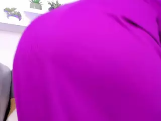 Isa-perez's Live Sex Cam Show