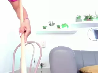 Isa-perez's Live Sex Cam Show