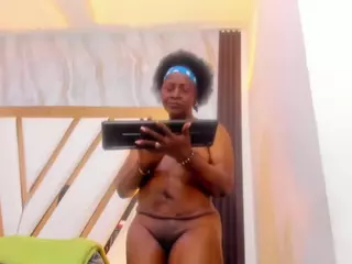 lola-hornei's Live Sex Cam Show