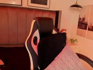 Alaia Carter's Live Sex Cam Show